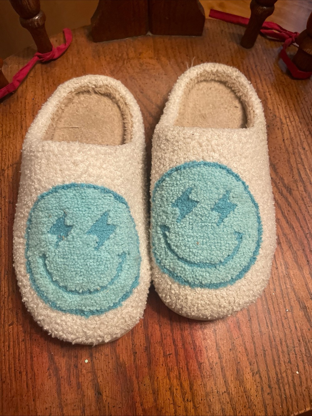 Katydid Cream Cozy Slip-On Slippers with Blue Smiley Faces